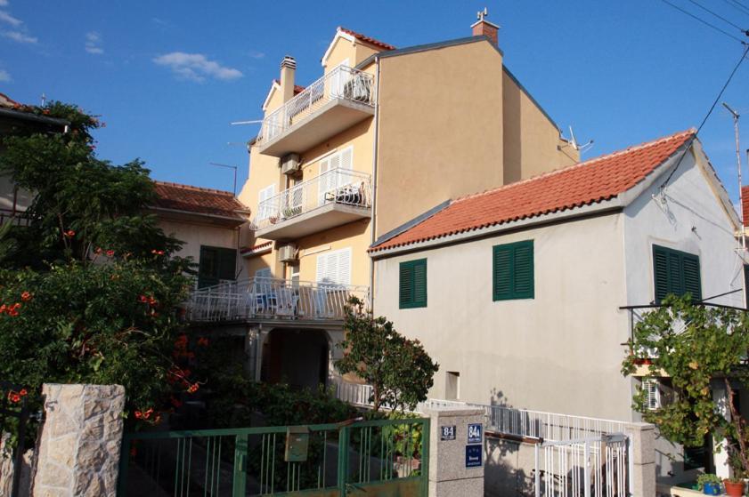 Apartments Tara, Sibenik - Mandalina Екстер'єр фото