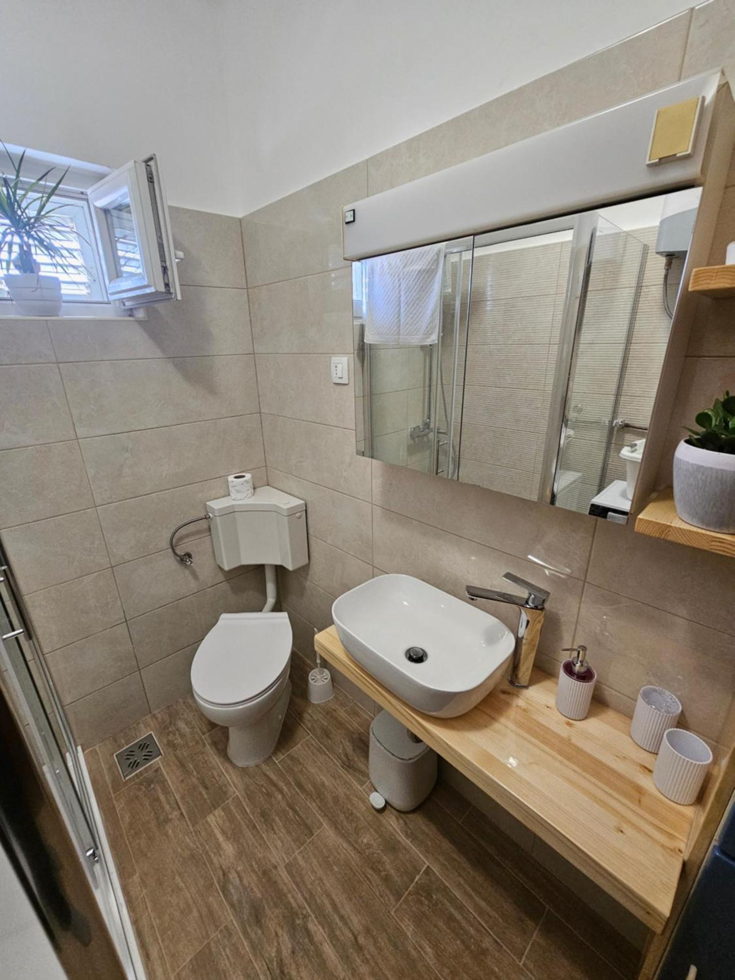 Apartments Tara, Sibenik - Mandalina Екстер'єр фото