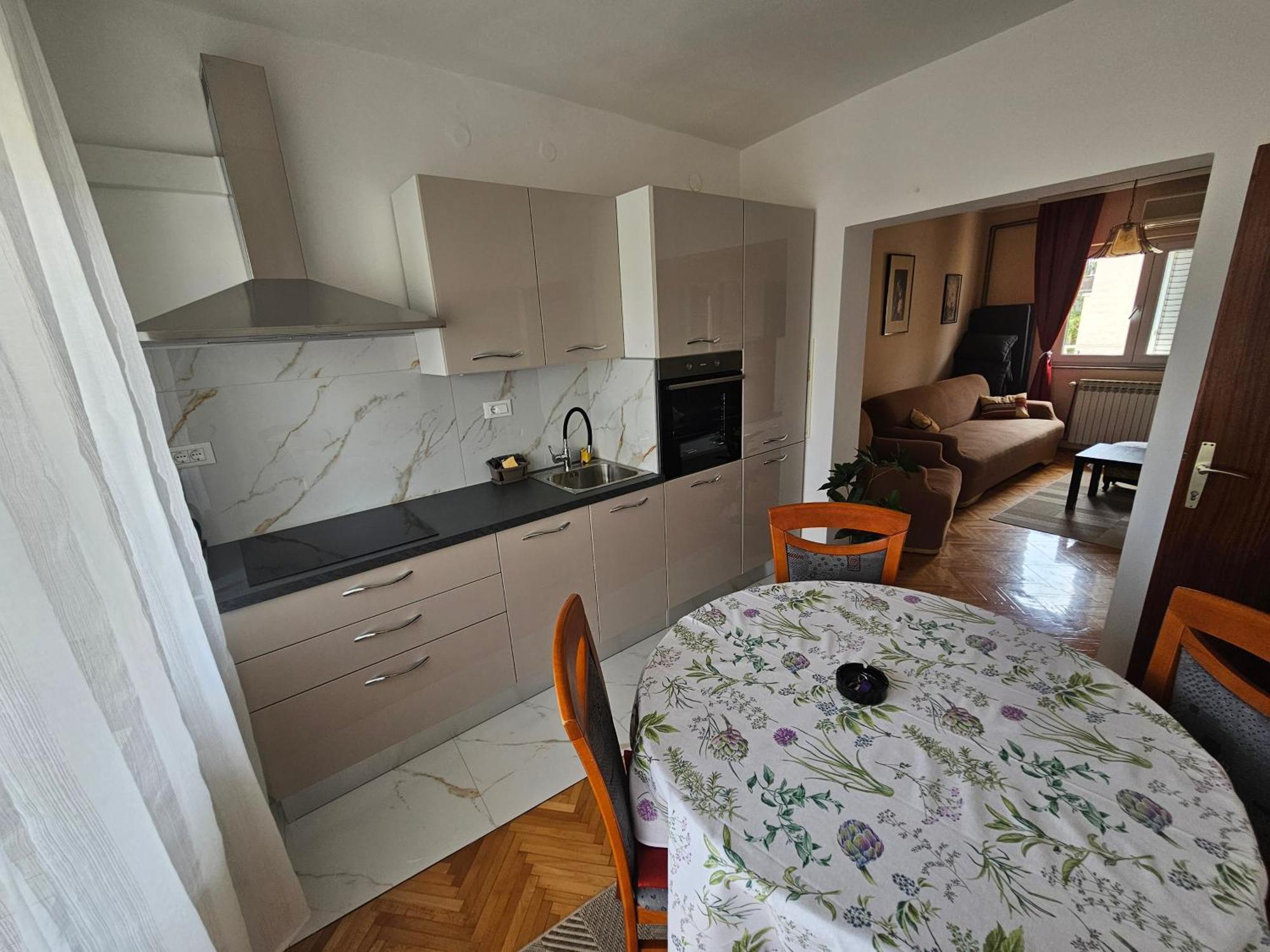 Apartments Tara, Sibenik - Mandalina Екстер'єр фото
